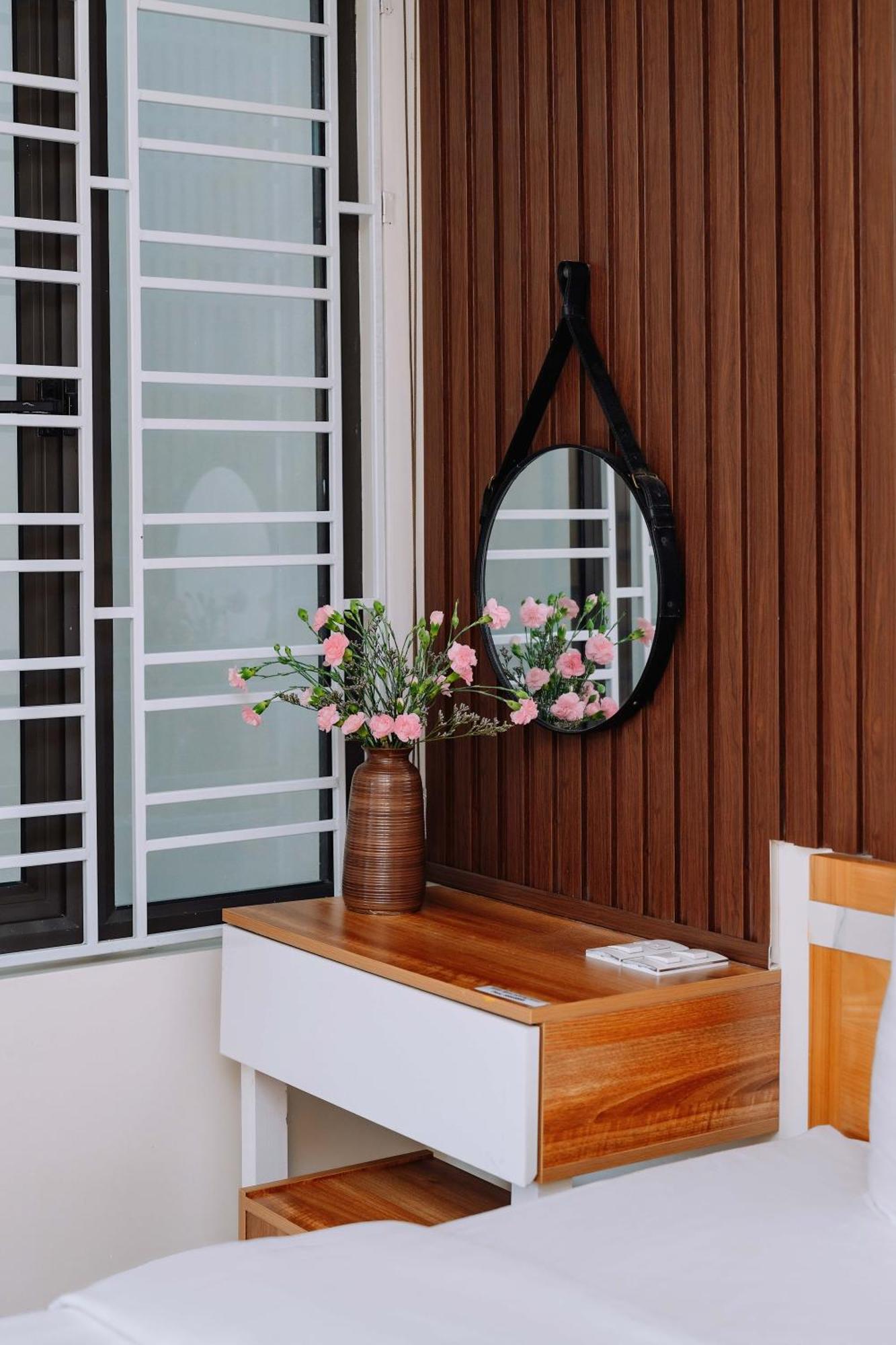 Cat Ba Rose Nhung Hotel Dong Khe Sau エクステリア 写真